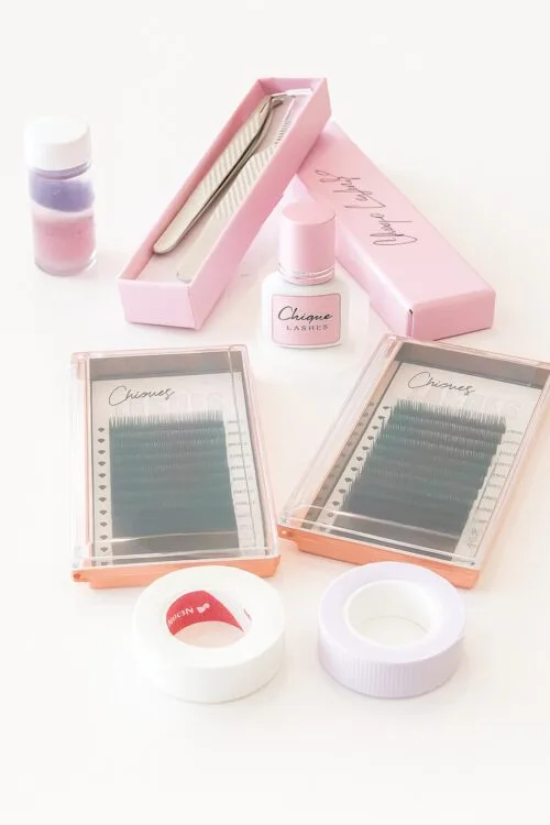 Chique Lashes Basic Volume starterkit